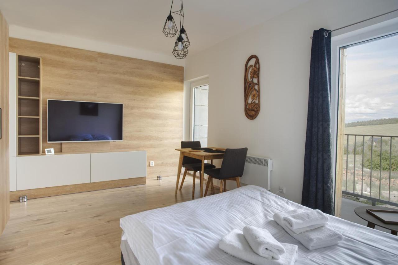 Mountain Apartments Klinovec Hexagon Loučná pod Klínovcem Dış mekan fotoğraf