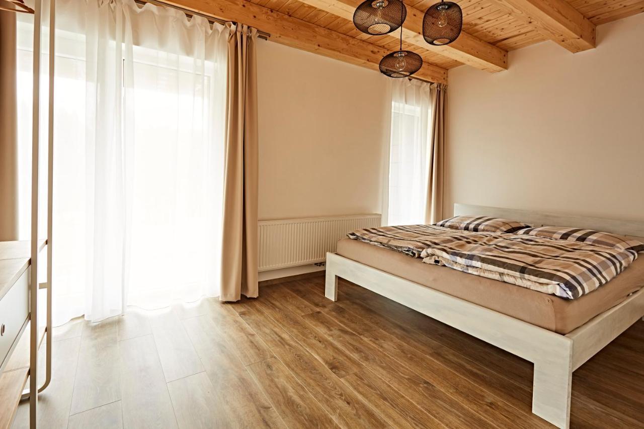 Mountain Apartments Klinovec Hexagon Loučná pod Klínovcem Dış mekan fotoğraf