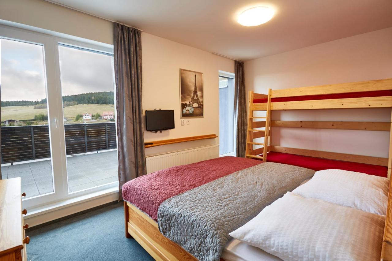 Mountain Apartments Klinovec Hexagon Loučná pod Klínovcem Dış mekan fotoğraf